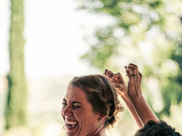 Il matrimonio di Max e Rosalie a San Venanzo, Terni 16