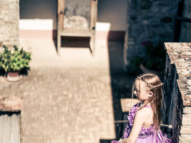 Il matrimonio di Max e Rosalie a San Venanzo, Terni 33