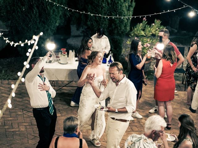 Il matrimonio di Max e Rosalie a San Venanzo, Terni 54