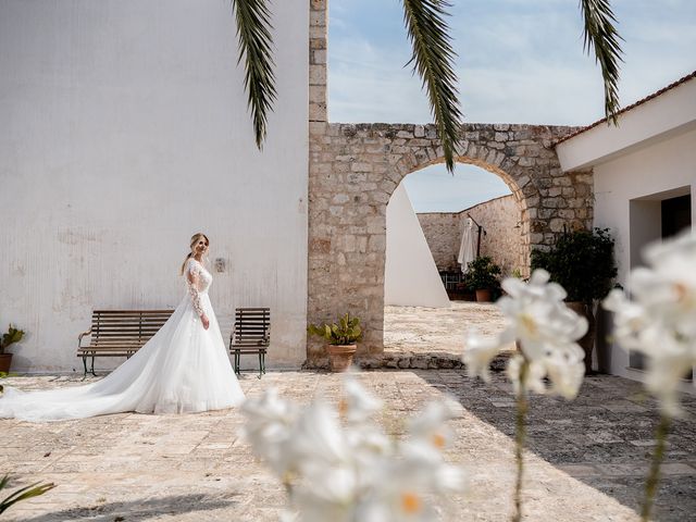 Il matrimonio di Onofrio e Letizia a Polignano a Mare, Bari 38