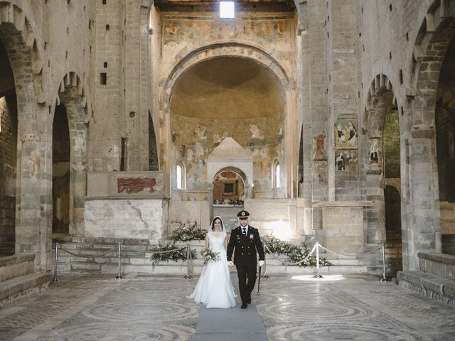 Il matrimonio di Emiliano e Floriana a Tuscania, Viterbo 32