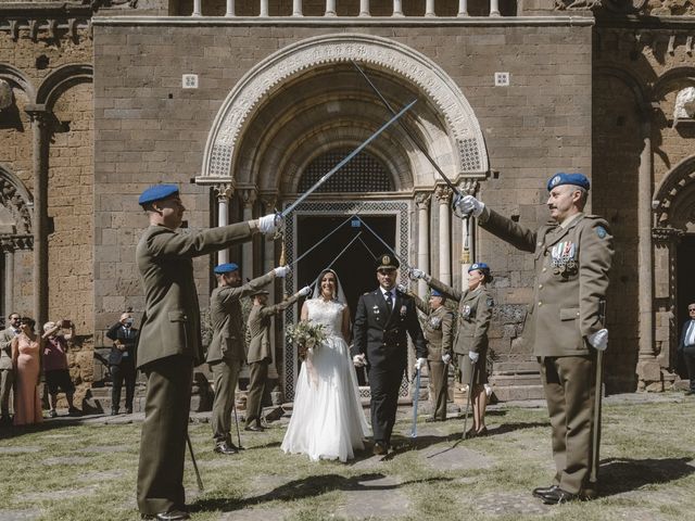 Il matrimonio di Emiliano e Floriana a Tuscania, Viterbo 33