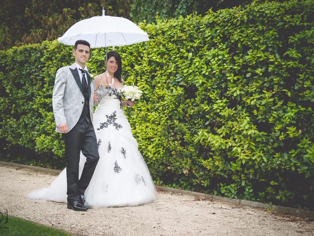 Il matrimonio di Gionatan e Ilaria a Recanati, Macerata 36