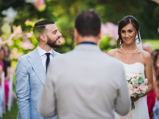 Il matrimonio di Luca e Federica a Erba, Como 30