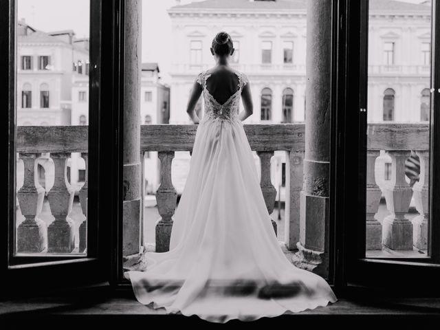 Il matrimonio di Enrico e Chiara a Venezia, Venezia 1