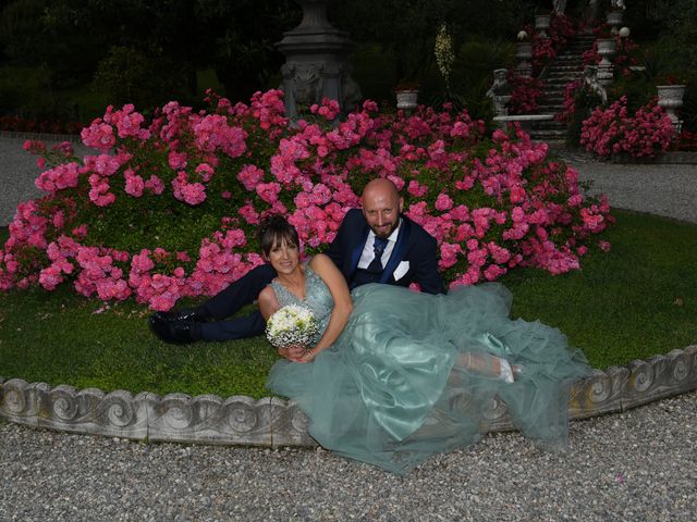 Il matrimonio di Luca e Valeria a Vergiate, Varese 11