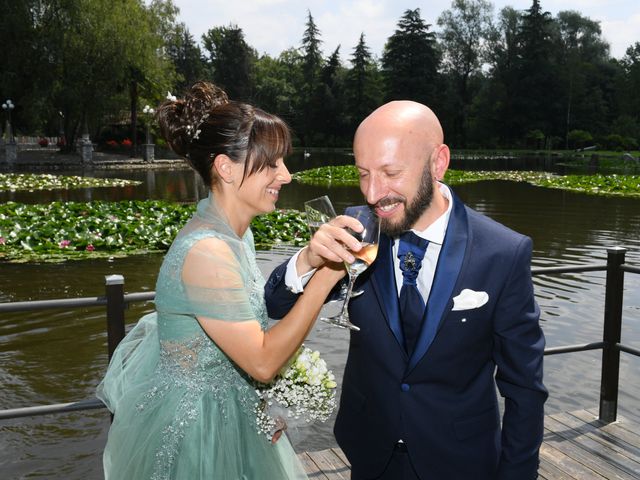 Il matrimonio di Luca e Valeria a Vergiate, Varese 23