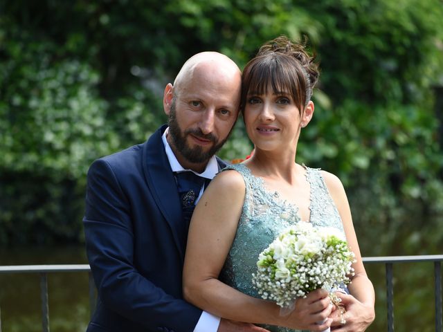 Il matrimonio di Luca e Valeria a Vergiate, Varese 35