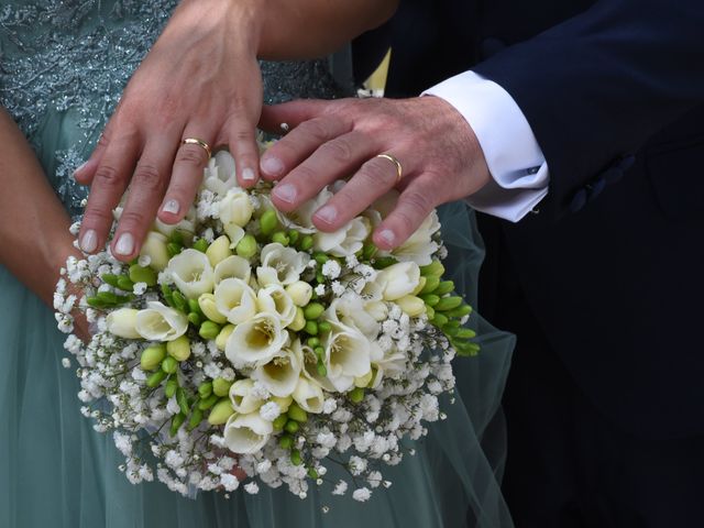 Il matrimonio di Luca e Valeria a Vergiate, Varese 45