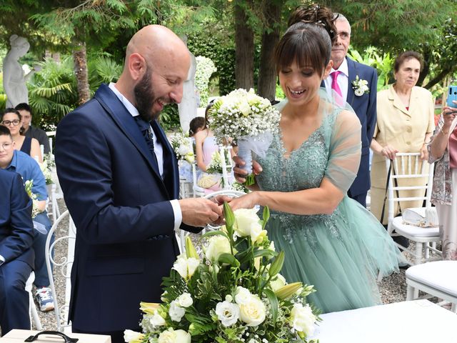 Il matrimonio di Luca e Valeria a Vergiate, Varese 47