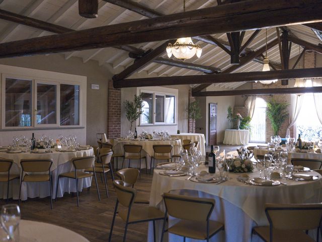Il matrimonio di Salvatore e Glenda a Landriano, Pavia 19