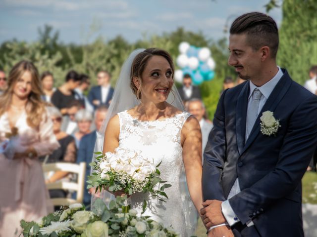 Il matrimonio di Luca e Valentina a Prato, Prato 16