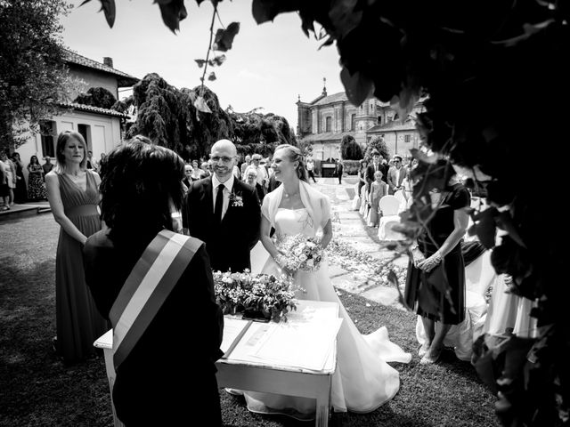 Il matrimonio di Roberto e Claudia a Bairo, Torino 16