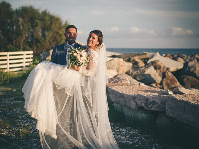 Il matrimonio di Emily e Elia a Carrara, Massa Carrara 22