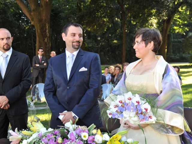 Il matrimonio di Rossella e Massimo a Viareggio, Lucca 19