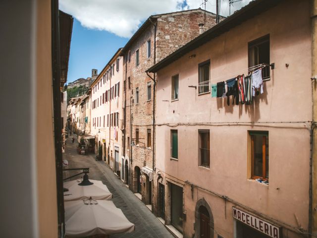 Il matrimonio di Alessio e Francesca a San Gimignano, Siena 3