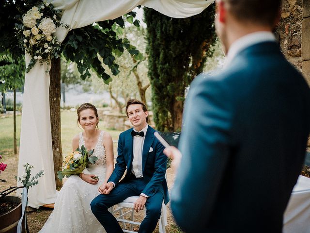 Il matrimonio di Conny e Laura a Castellina in Chianti, Siena 35