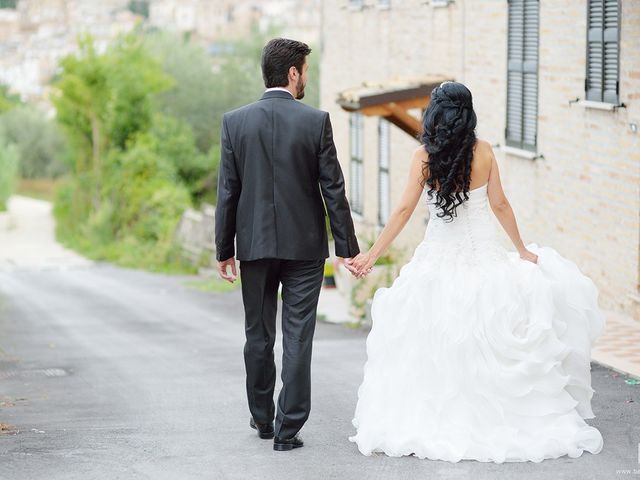 Il matrimonio di Riccardo  e Barbara a Loreto Aprutino, Pescara 37