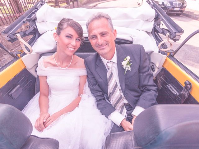 Il matrimonio di Daniele e Valentina a Robecco d&apos;Oglio, Cremona 9