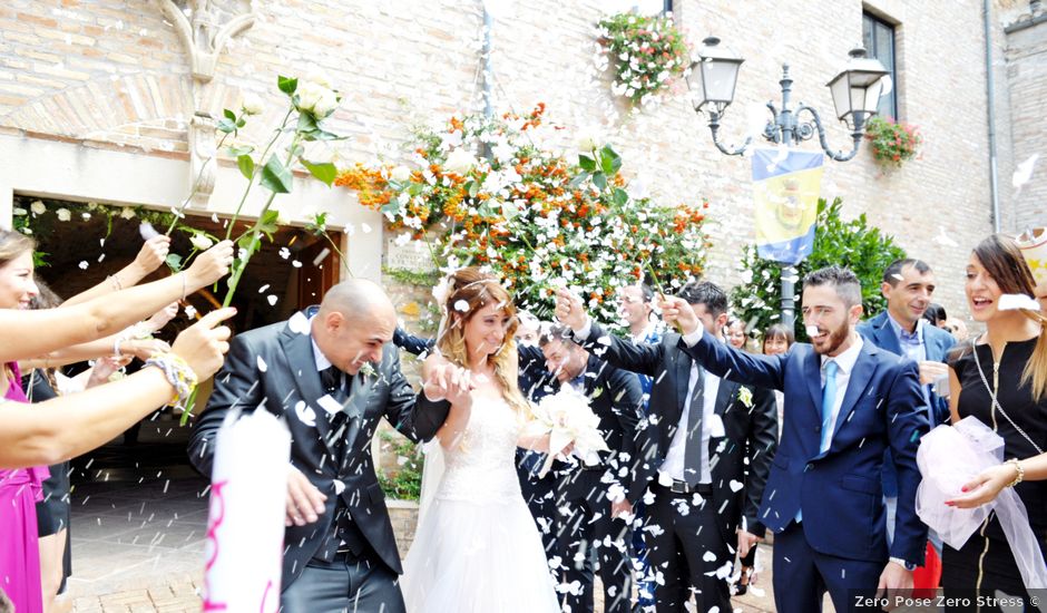 Il matrimonio di Manuela e Matteo a Città Sant'Angelo, Pescara