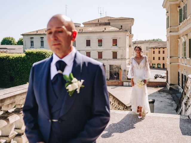 Il matrimonio di Luca e Carmen a Gussola, Cremona 16