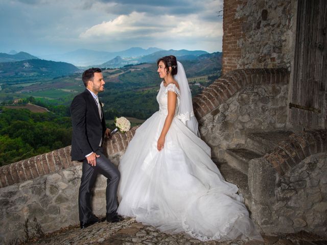 Il matrimonio di Alessandro e Luana a Verucchio, Rimini 16