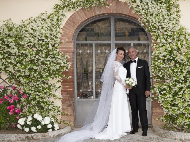 Il matrimonio di Saverio e Ana Maria a Poggibonsi, Siena 11