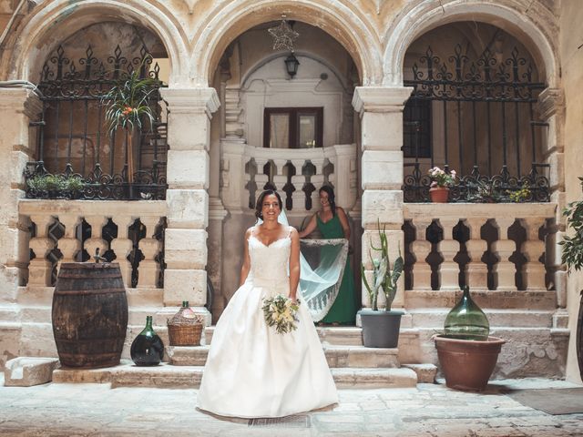 Il matrimonio di Raquel e Alessandro a Bari, Bari 12