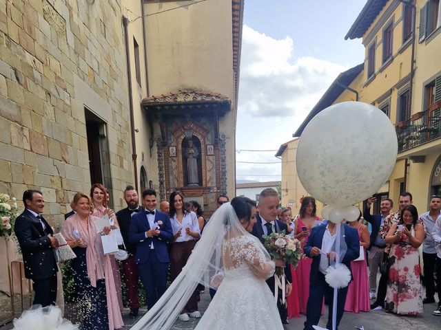 Il matrimonio di Daniele e Maria a Borgo San Lorenzo, Firenze 30