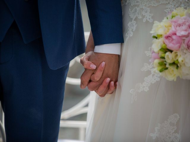 Il matrimonio di Michele e Daniela a Tradate, Varese 41