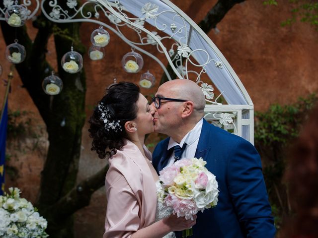 Il matrimonio di Michele e Daniela a Tradate, Varese 46