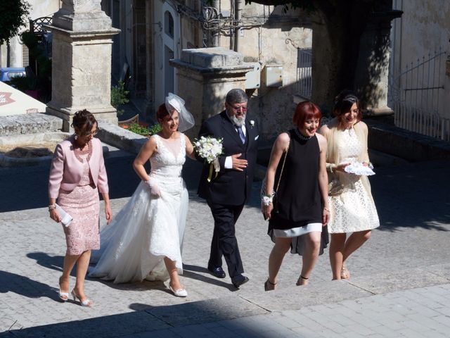 Il matrimonio di Adriano e Elisa a Modica, Ragusa 11