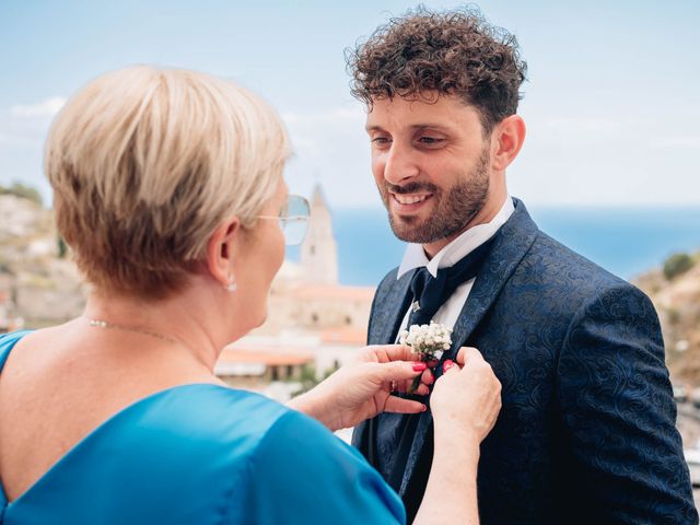 Il matrimonio di Nicola e Touria a Amalfi, Salerno 21