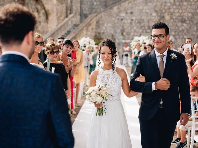 Il matrimonio di Nicola e Touria a Amalfi, Salerno 48