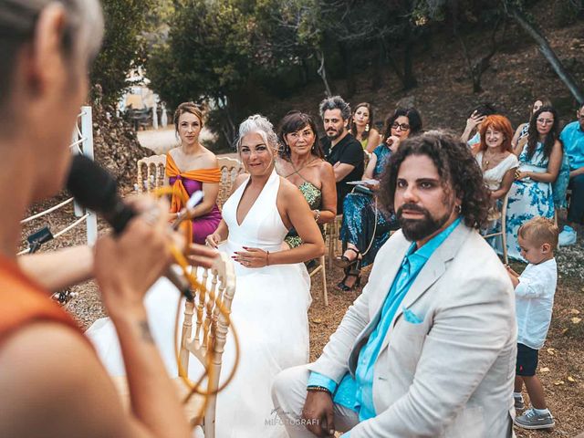 Il matrimonio di Tiffany e Luca a Vasto, Chieti 18