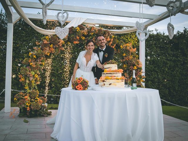 Il matrimonio di Manuel  e Elisa a Carnago, Varese 23