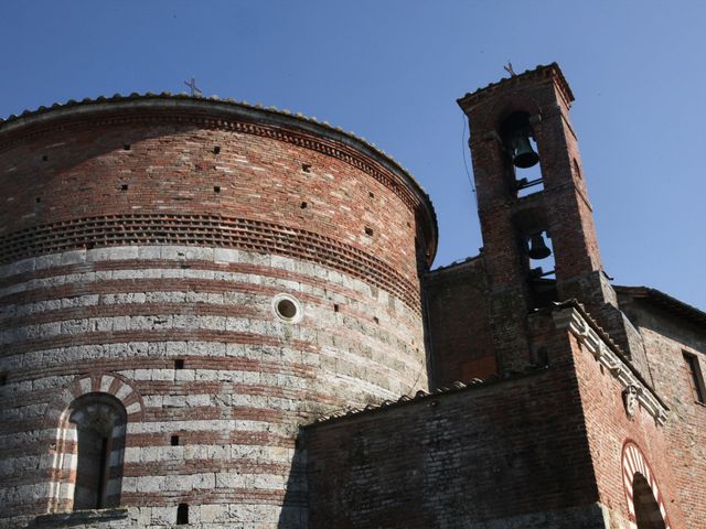 Il matrimonio di Fabrizio e Simona a Chiusdino, Siena 14