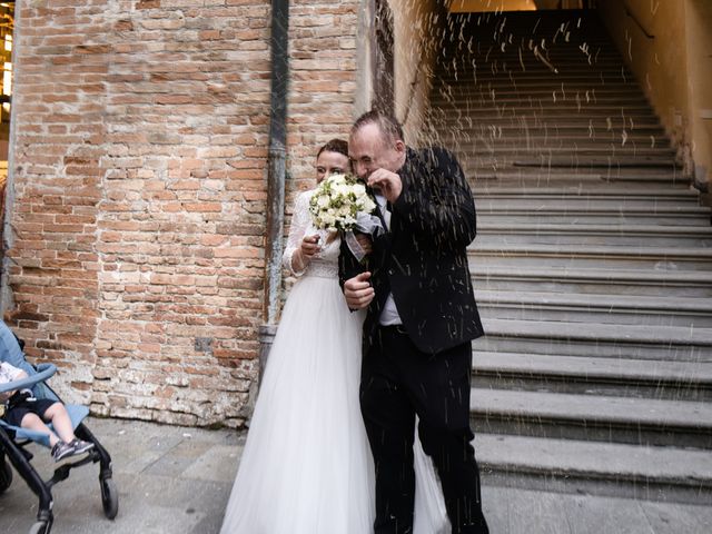 Il matrimonio di Vittorio e Danila a Faenza, Ravenna 36