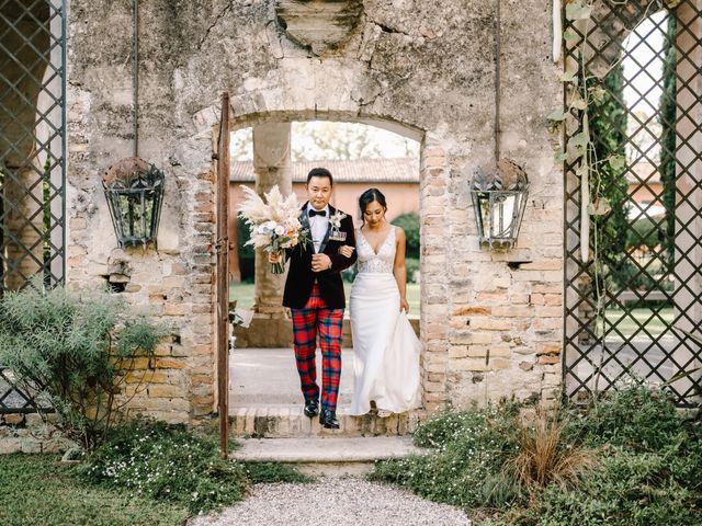 Il matrimonio di Dean e Kajmika a Medole, Mantova 23