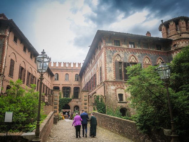 Il matrimonio di Vincenzo e Claudia a Piovera, Alessandria 32