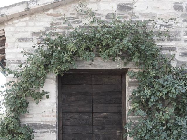 Il matrimonio di Lorenzo e Federica a Fossombrone, Pesaro - Urbino 17