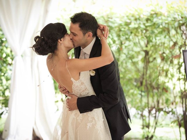 Il matrimonio di Daniele e Antonella a Limido Comasco, Como 21
