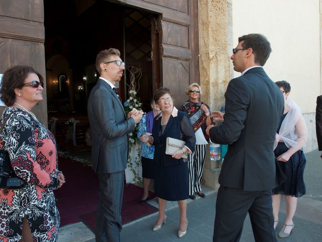 Il matrimonio di Massimo e Beatrice a San Vincenzo, Livorno 33