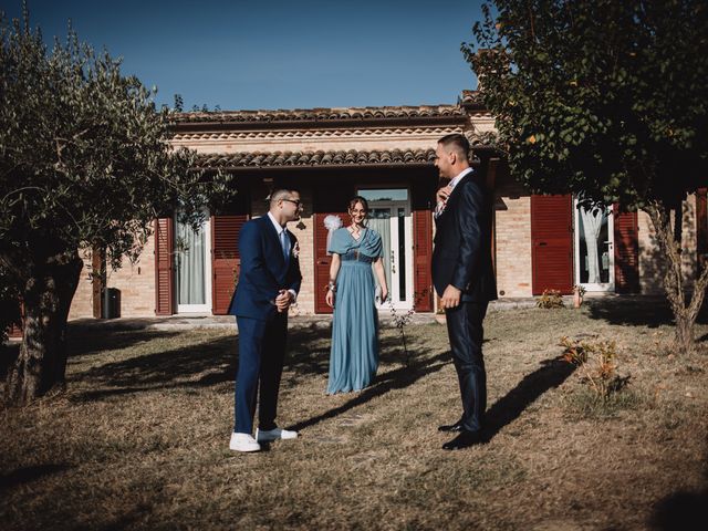 Il matrimonio di Melissa e Rocco a Montecosaro, Macerata 6