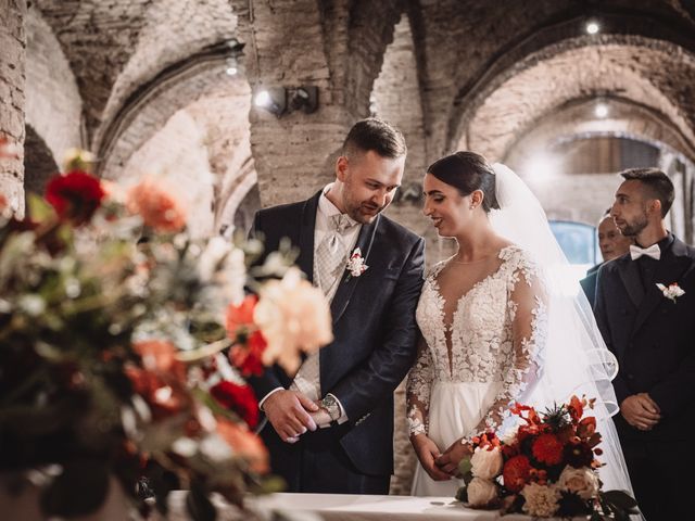 Il matrimonio di Melissa e Rocco a Montecosaro, Macerata 26