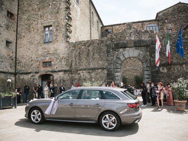 Il matrimonio di Daniele e Marcella a Pontremoli, Massa Carrara 33