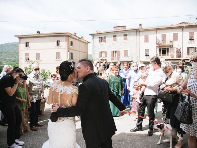 Il matrimonio di Daniele e Marcella a Pontremoli, Massa Carrara 49
