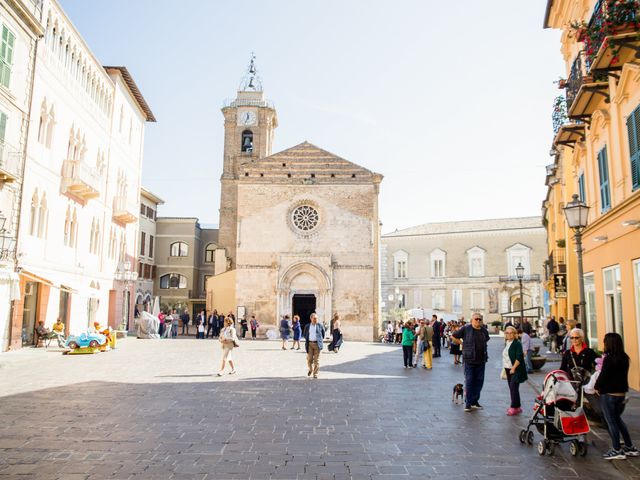 Il matrimonio di Angelica e Raffaello a Vasto, Chieti 19