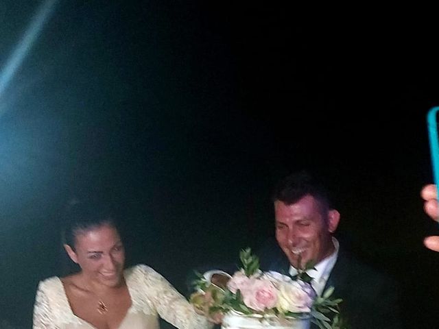 Il matrimonio di Alberto  e Sarah  a Canzo, Como 14