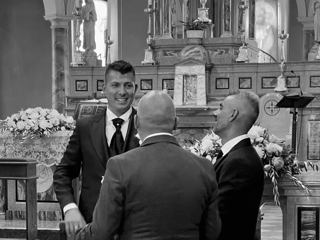 Il matrimonio di Alberto  e Sarah  a Canzo, Como 15